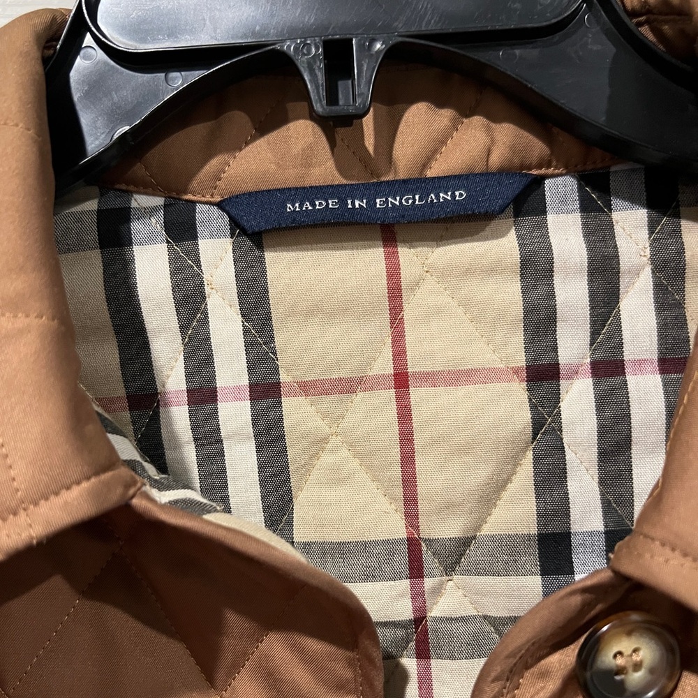 Burberry Quilted Shell Jacket - Picture 3 of 6